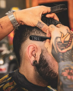 Barber Gjynejt, 03