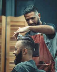 Barber Gjynejt, 17