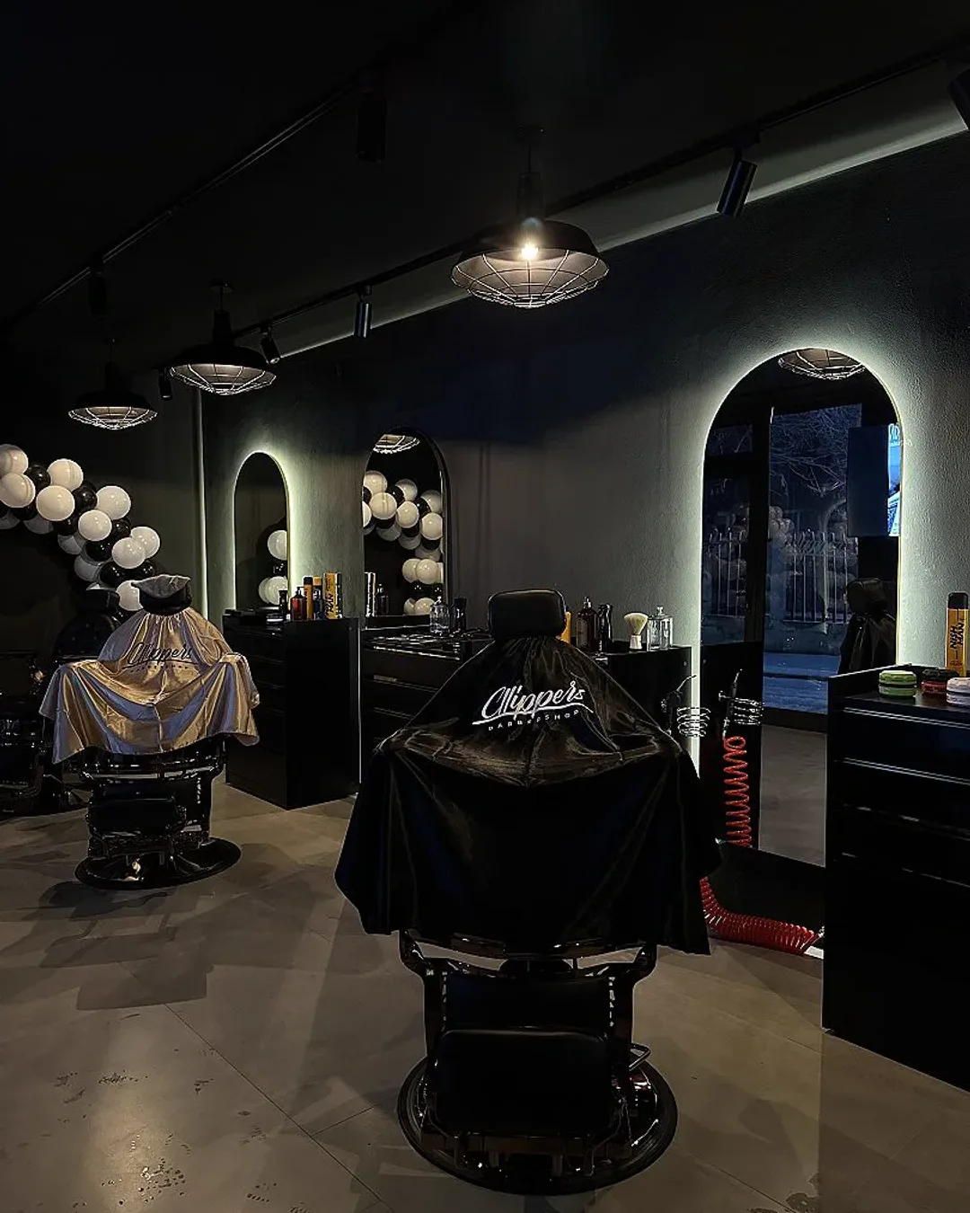 Barber Gjynejt, 29